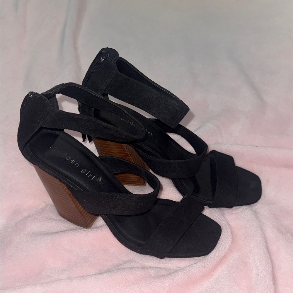 Madden Girl Black Strappy Block Heel Sandals with Wood-Tone Heel